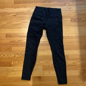 Lululemon Size 8 leggings